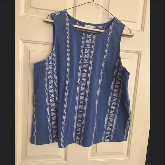 J Jill Decorative Embroidery Design Pattern Blue Sleeveless Tank Top Large NWOT - Picture 1 of 9